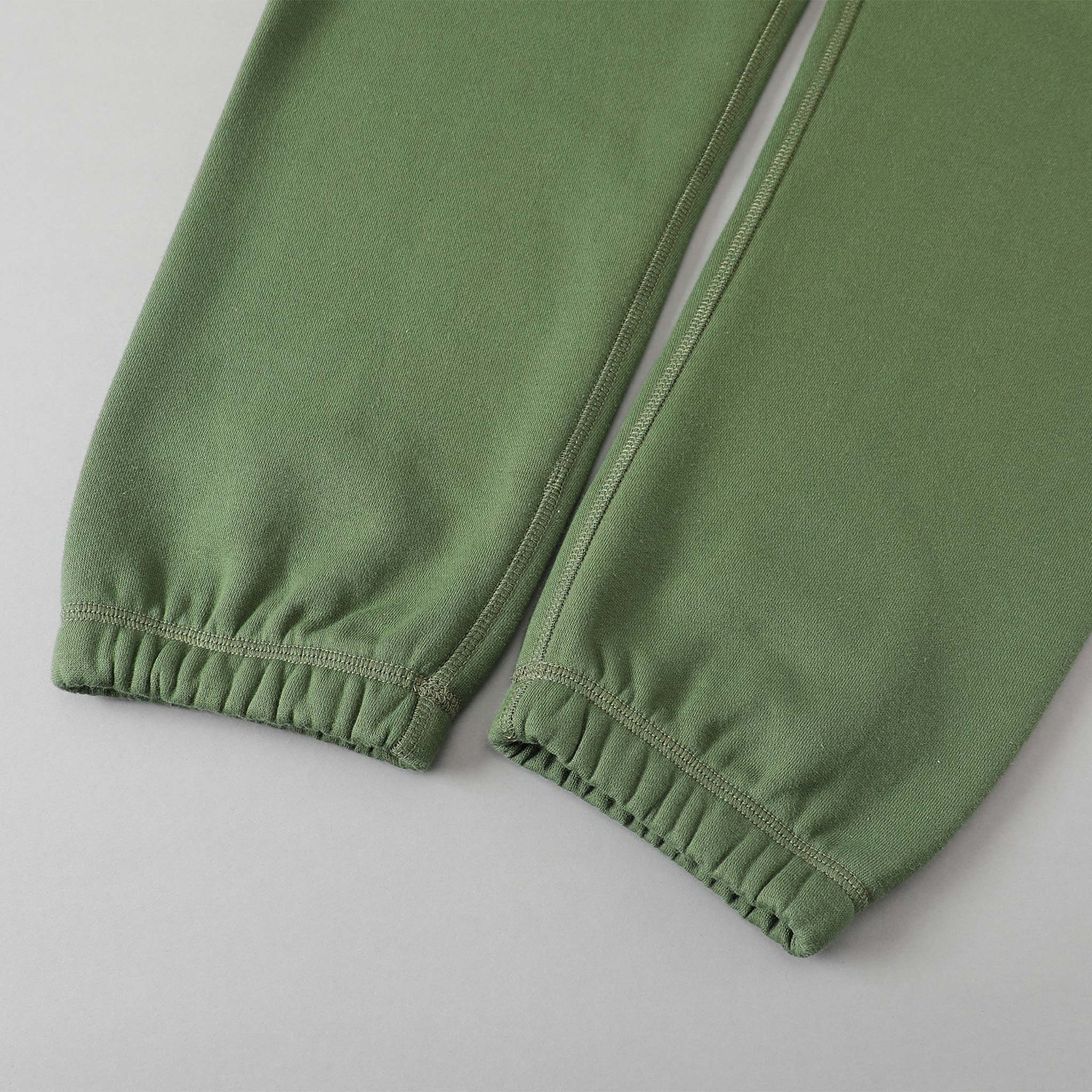 1402 LUXE ESSENTIAL JOGGER