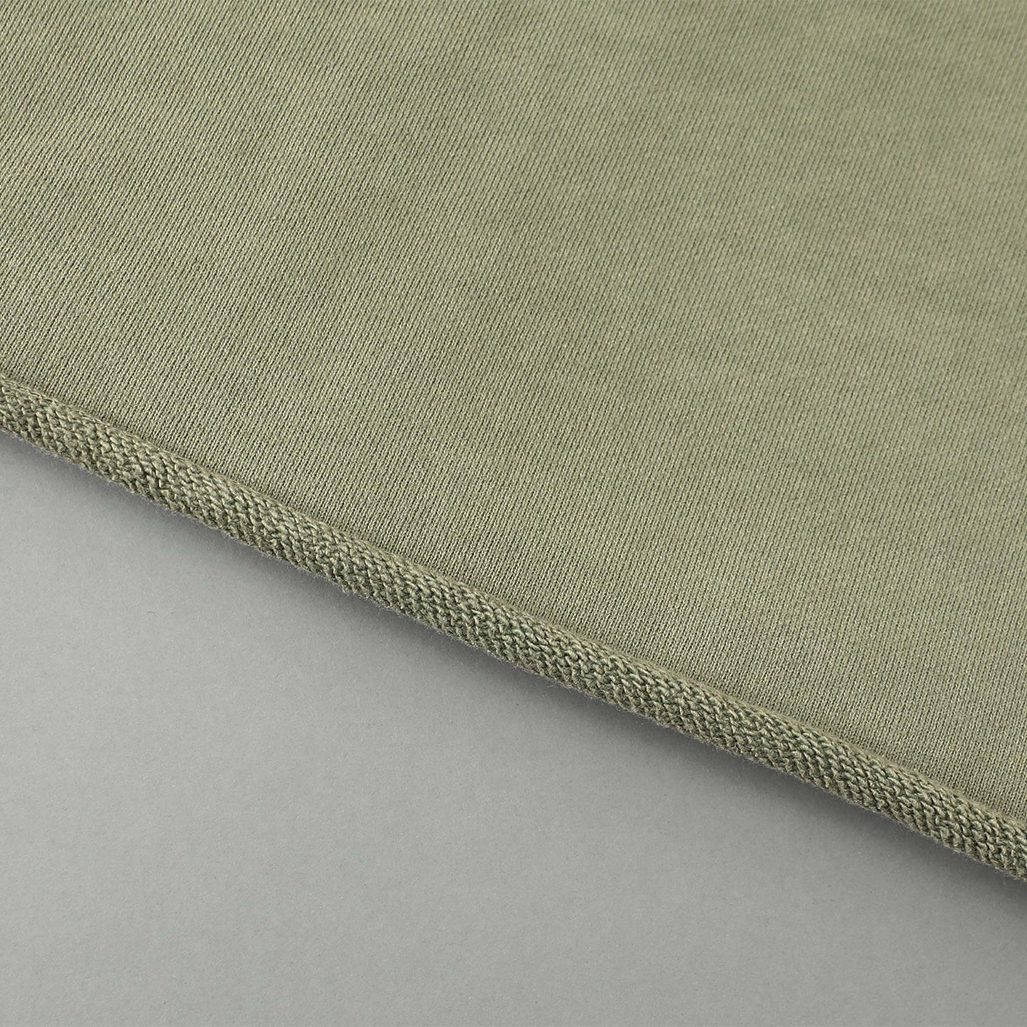 1704 ULTRA COMFORT CRPPED CREWNECK 1704 (new style #)