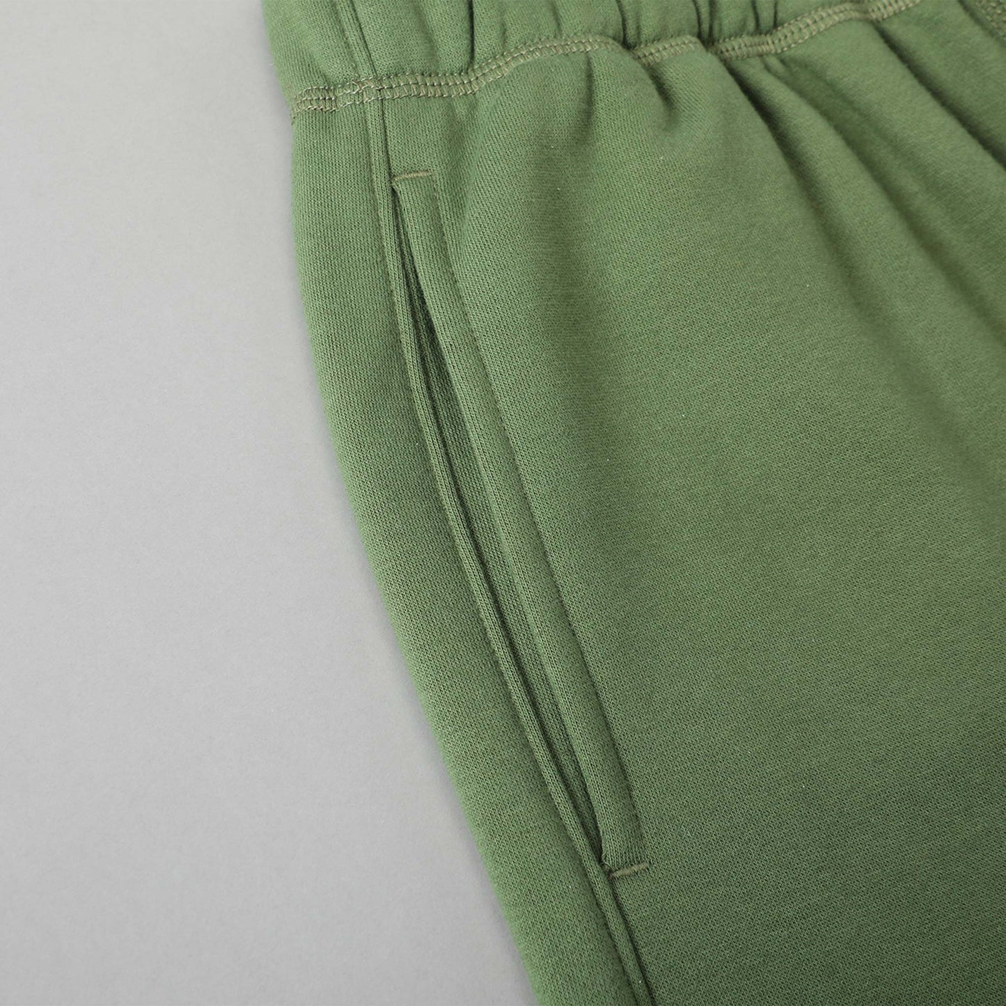 1402 LUXE ESSENTIAL JOGGER