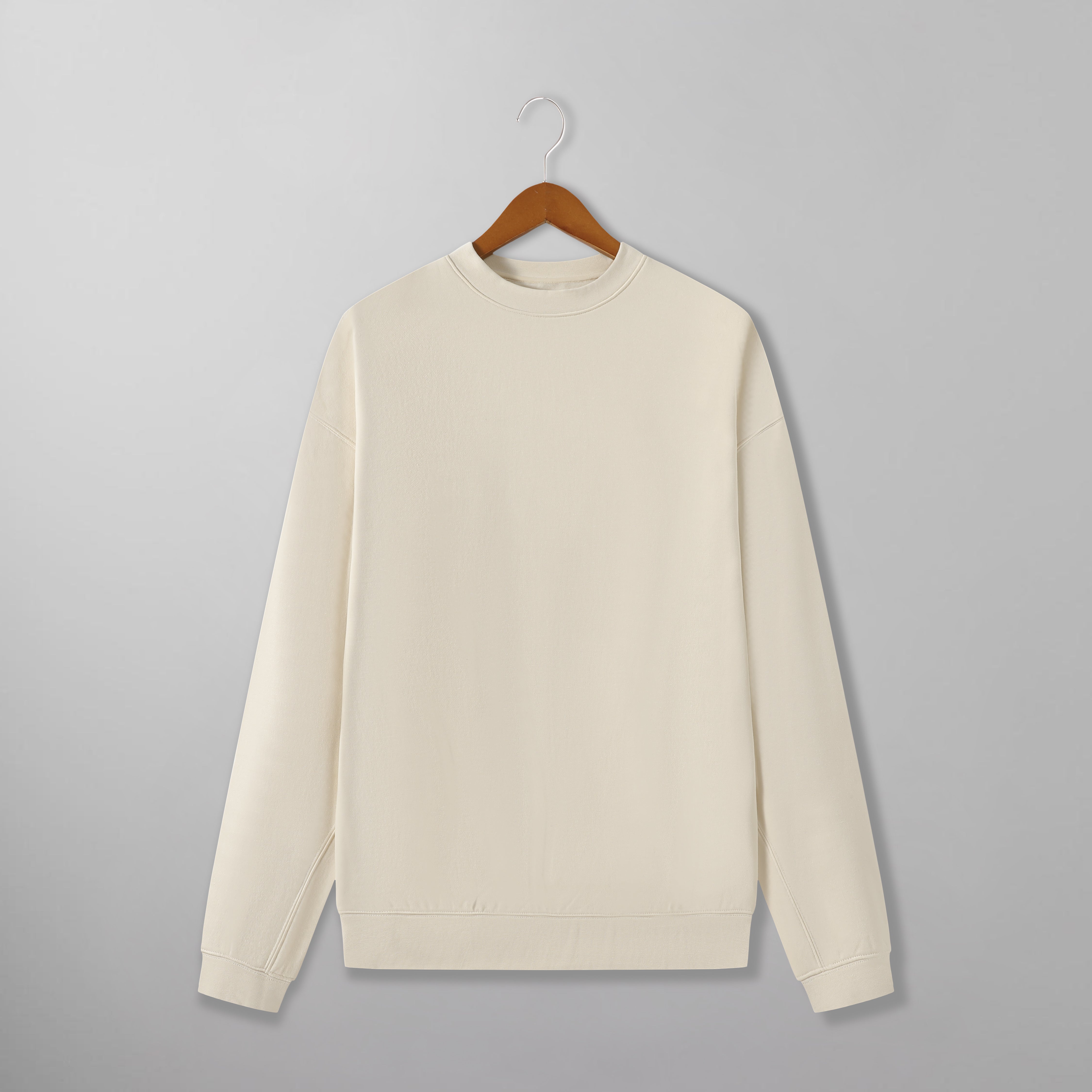 1702 LUXE ESSENTIAL FLEECE SWEATSHIRT
