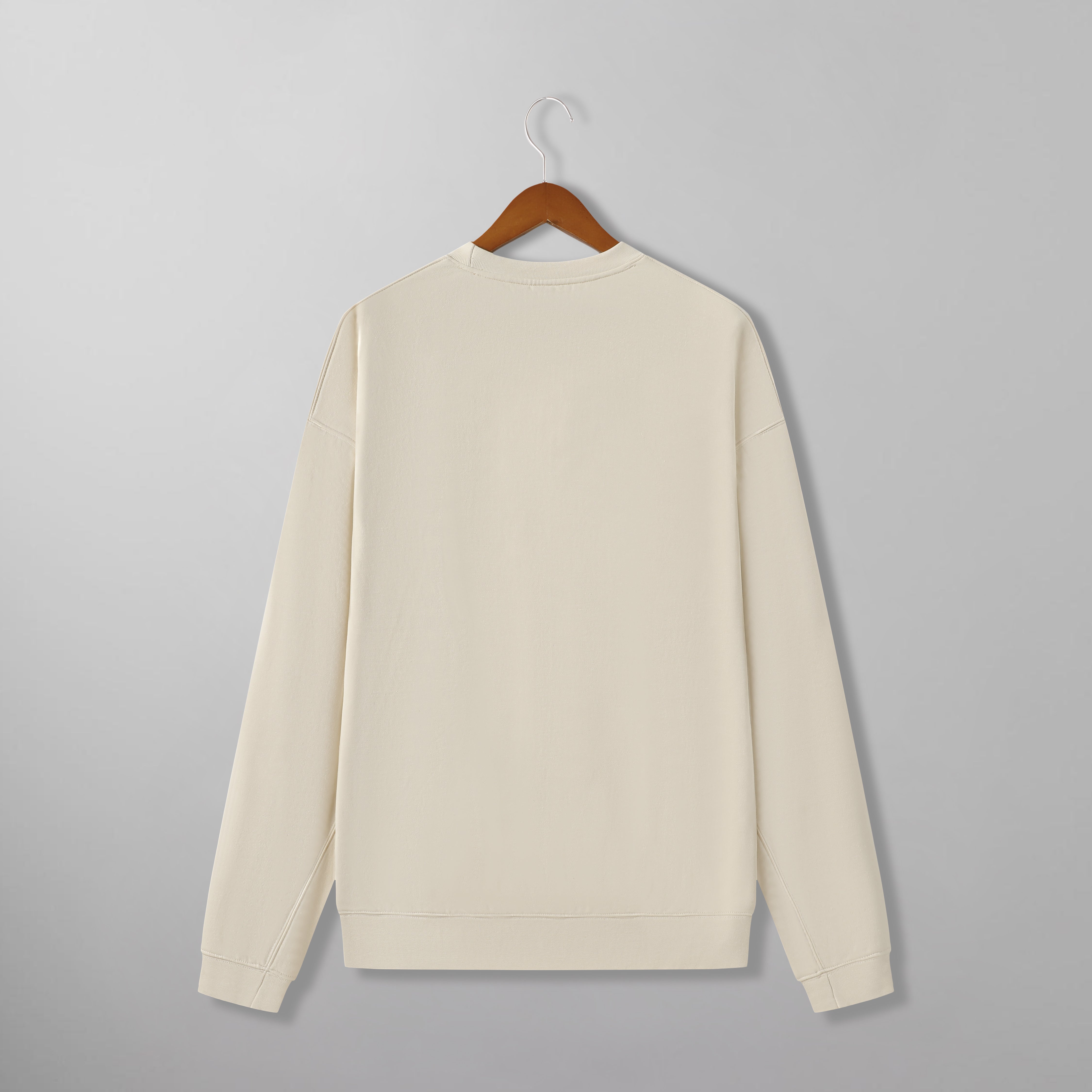 1702 LUXE ESSENTIAL FLEECE SWEATSHIRT