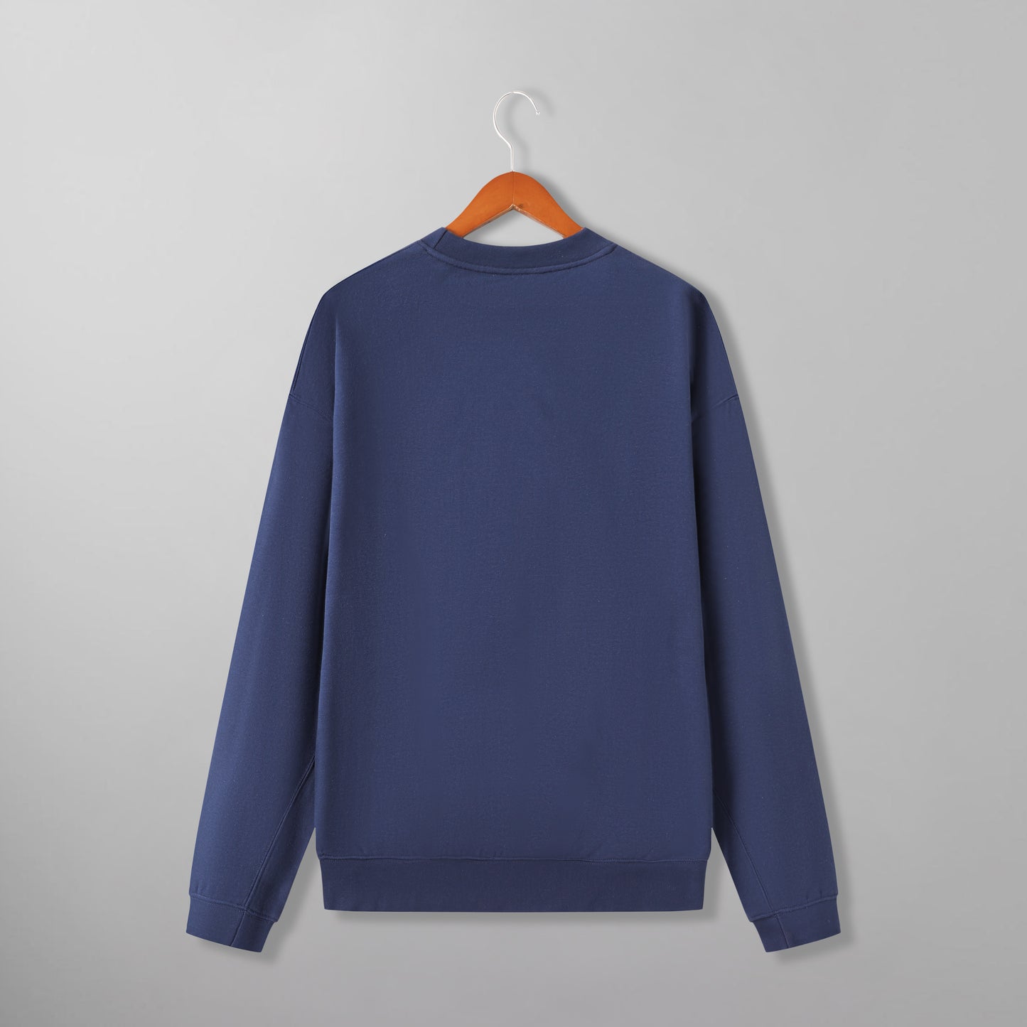 1702 LUXE ESSENTIAL FLEECE SWEATSHIRT