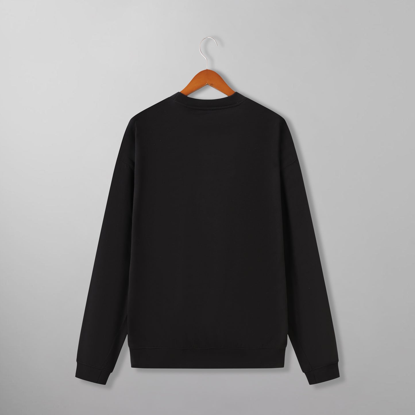 1702 LUXE ESSENTIAL FLEECE SWEATSHIRT